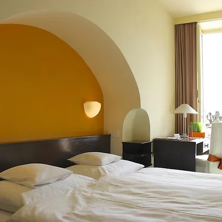 Hotel Schiff-battello Ascona