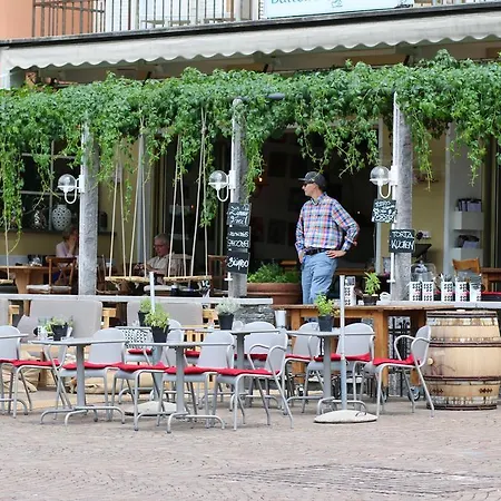 Hotel Schiff-battello