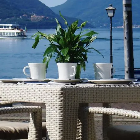 Hotel Schiff-battello